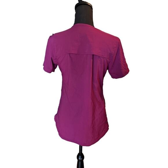 Carhartt Modern Fit 4-Pocket V-Neck Scrub Top - Picture 2 of 8